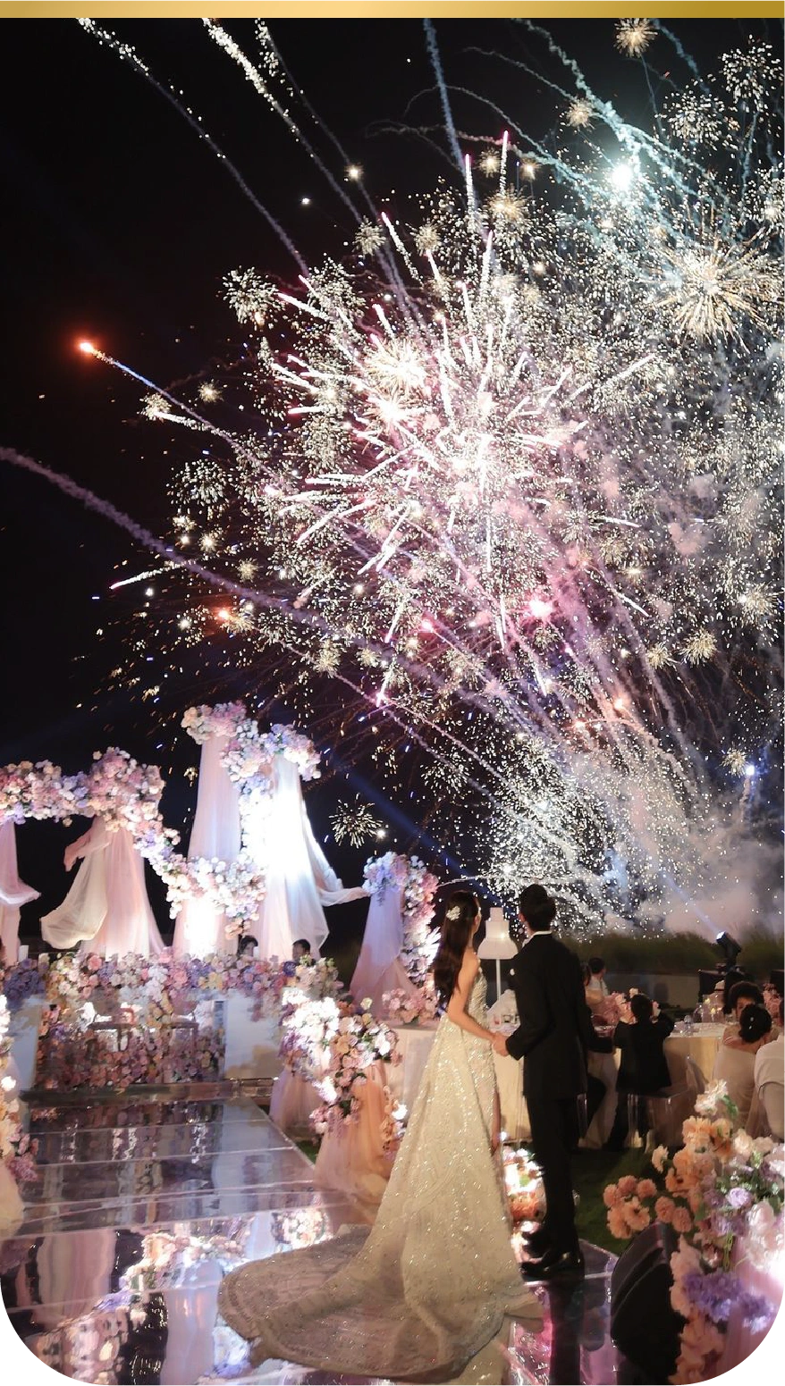 Joc de artificii pe cer — exemplu 8